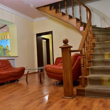 Gyumri Hotel エレバン エクステリア 写真