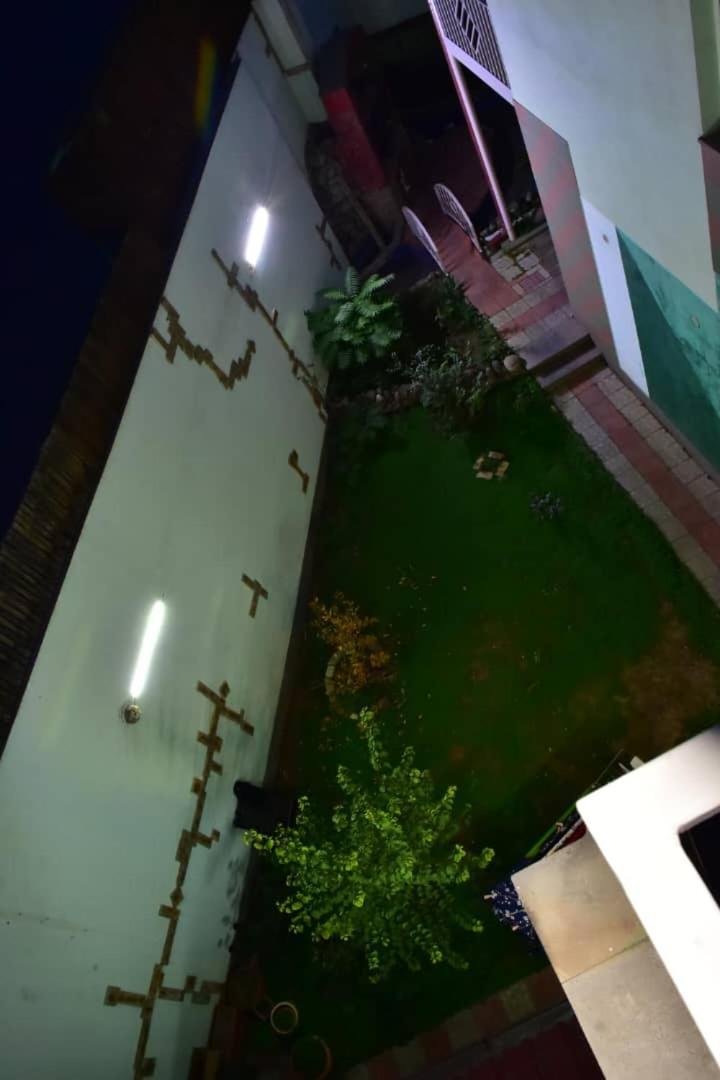 Gyumri Hotel エレバン エクステリア 写真