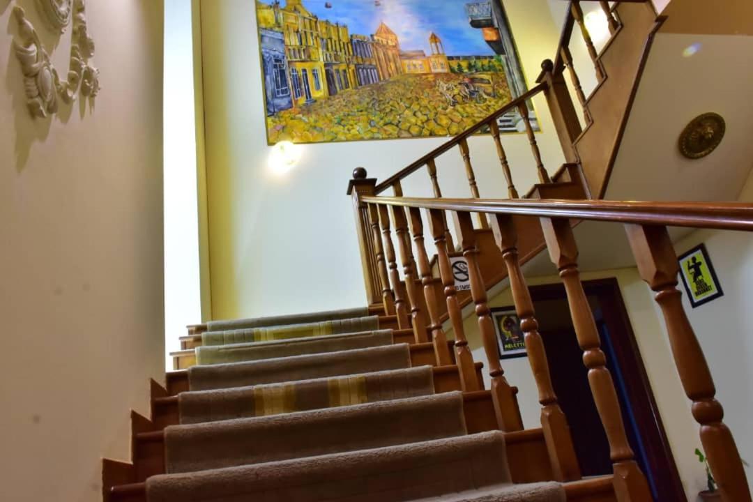 Gyumri Hotel エレバン エクステリア 写真
